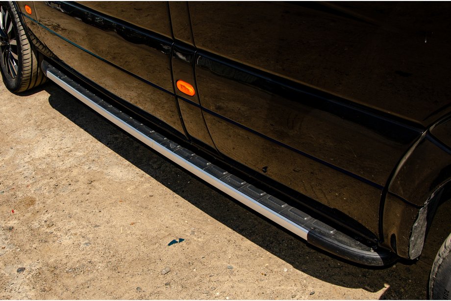 Mercedes Sprinter W906 2006–2018 Sidosteg Duru (2 st, aluminium) Image