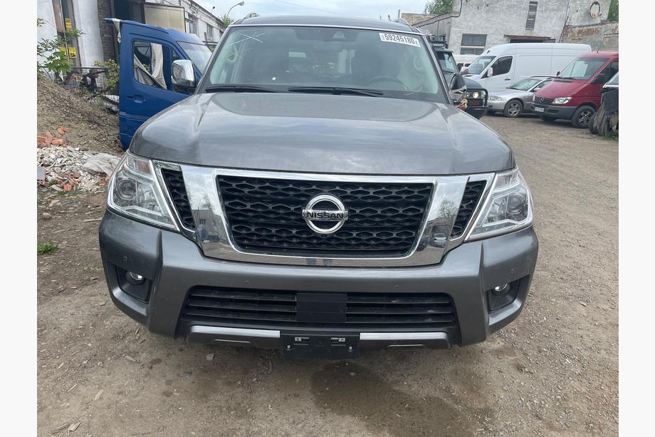 Nissan Patrol Y62 2010–2024 Främre stötfångare komplett (original 2019) Image
