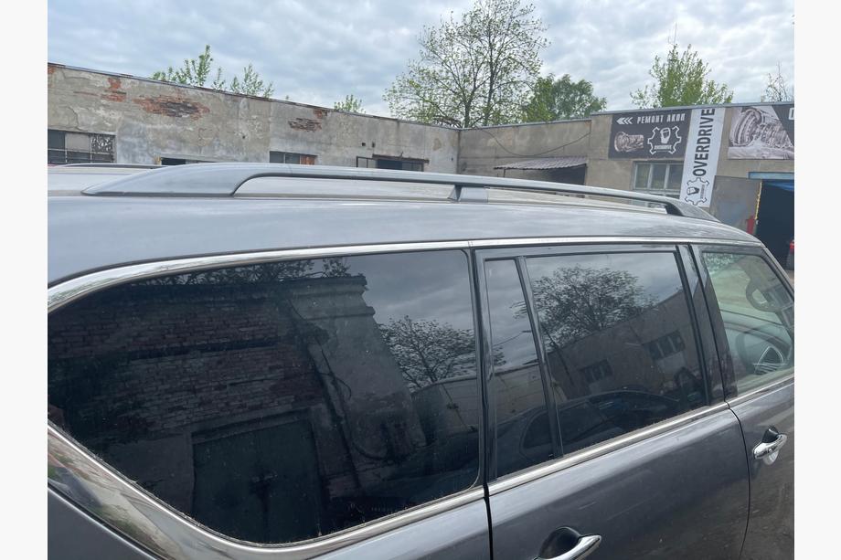 Nissan Armada 2016–2024 Takrails (original 2019) Image