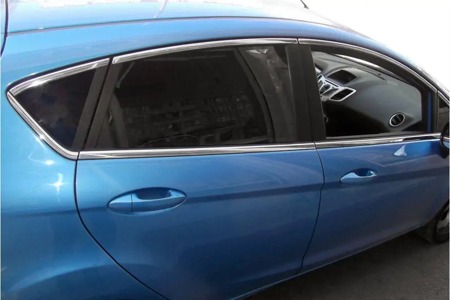 Ford Fiesta 2008–2017 Övre fönsterlister (8 st, rostfritt stål) Image