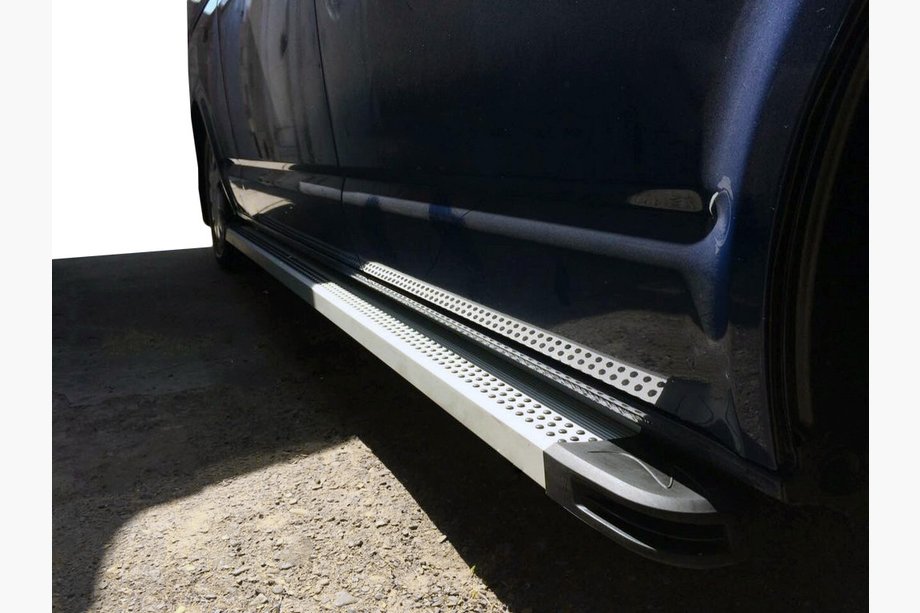 Volkswagen T5 Caravelle 2004–2010 Sidosteg Maya V2 (2 st, aluminium) Image