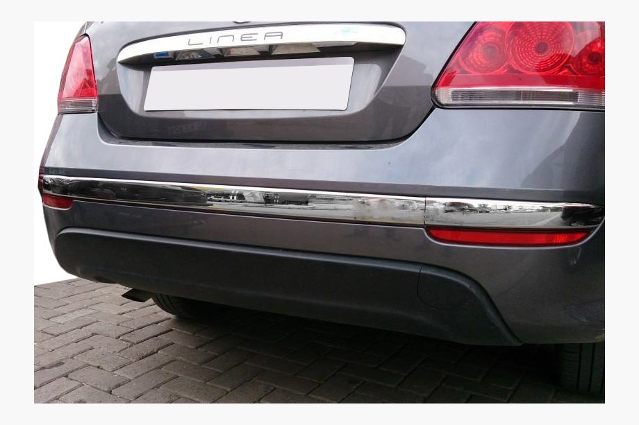Fiat Linea 2006–2018 Lister till bakre stötfångarens kant (2012↗, rostfritt, 3 st) Image
