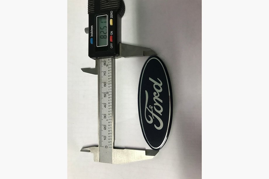 Ford Transit 2000–2014 Ford klistermärke (82,55 mm) Image
