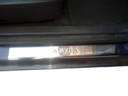 Opel Astra H 2004–2013 Instegslister Omsa (4 st, rostfritt stål) foto 3