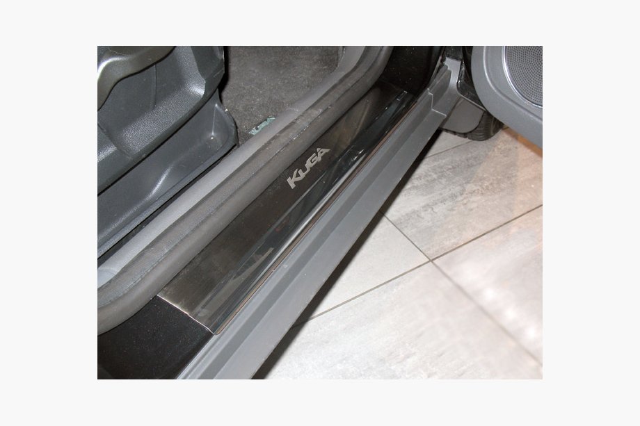 Ford Kuga 2008–2013 Instegslister Nataniko (4 st, rostfritt stål) Image