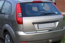 Ford Fiesta 2002–2008 Kromlist för bakluckans kant (rostfritt stål) foto 1