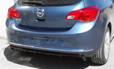 Opel Astra J 2009–2015 Bakre diffusoröverlägg (för lackering) foto 1