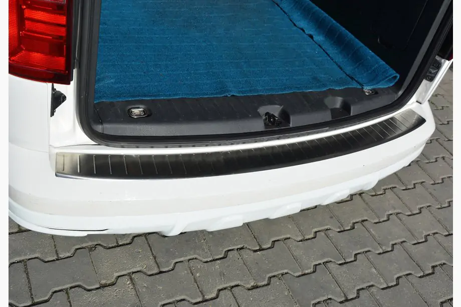 Volkswagen Caddy 2015–2020 Bakre stötfångarskydd OmsaLine (rostfritt stål) Image