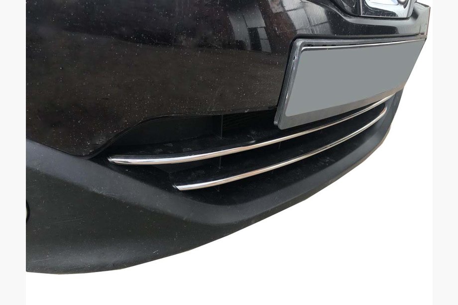 Nissan Qashqai 2010–2014 Nedsatt! Lister till nedre grill (2 st, rostfritt stål) Image