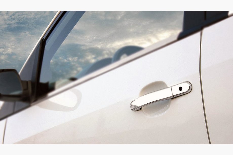 Ford Fusion 2002–2012 Dörrhandtagskåpor (4 st, rostfritt stål) OmsaLine – italienskt rostfritt stål Image
