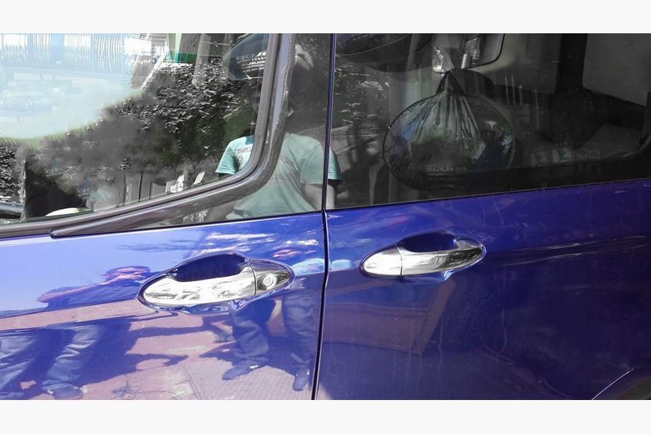 Ford Courier 2014–2023 Dörrhandtagskåpor (4 st, rostfritt stål) Image