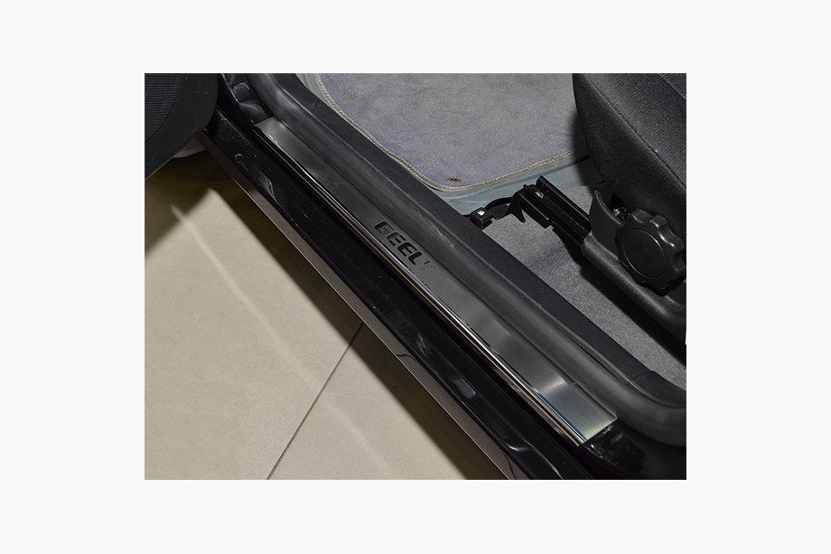Geely CK-2 2008–2016 Natanika Premium instegsskydd (4 st, rostfritt stål) Image