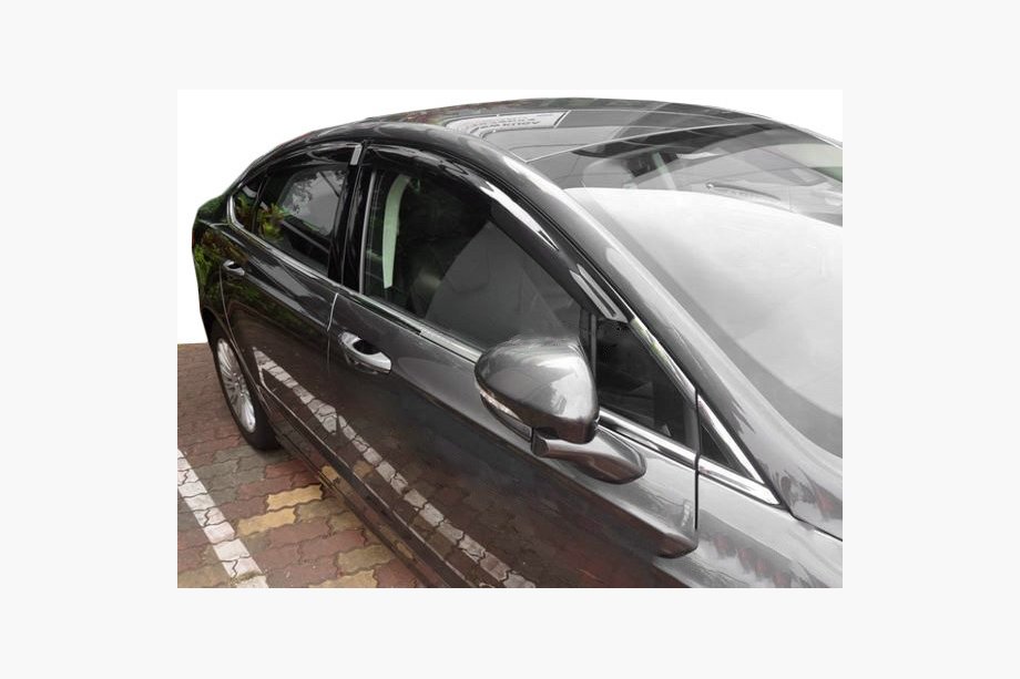 Ford Mondeo 2014–2022 Vindavvisare för fönster (4 st, Niken) Image