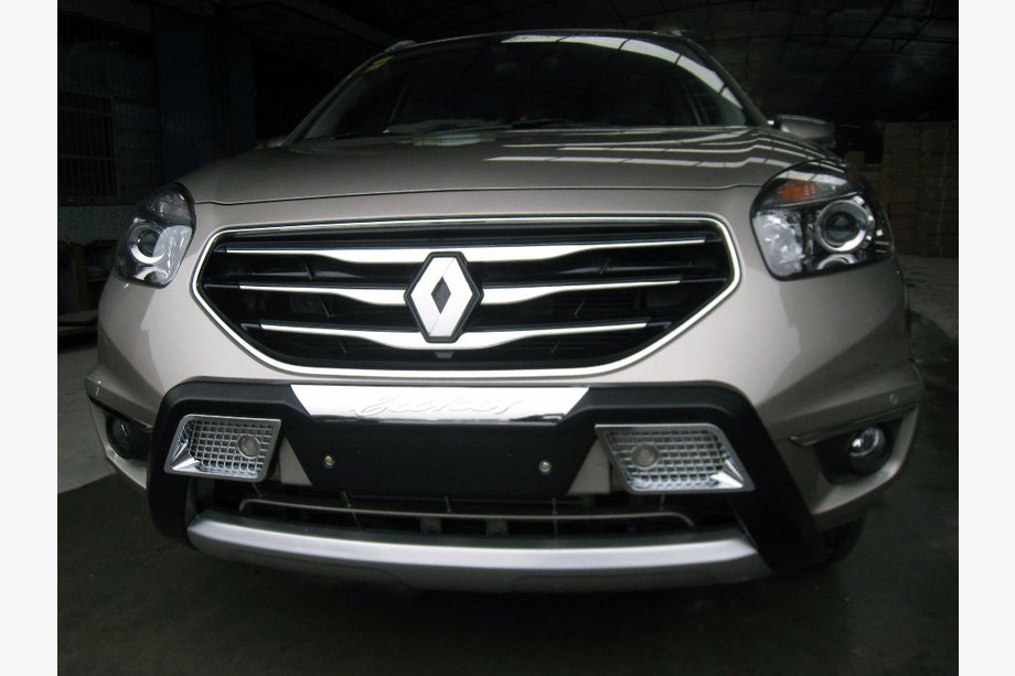 Renault Koleos 2008–2016 Främre kåpa (plast) Image