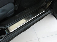 Honda CRV 2001–2006 Natanika Premium instegsskydd (4 st, rostfritt stål) foto 1