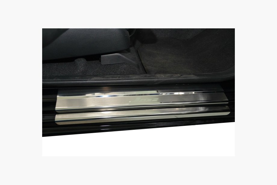 Honda FIT/Jazz 2009–2013 Instegslister Natanika Premium (8 st, rostfritt stål) Image