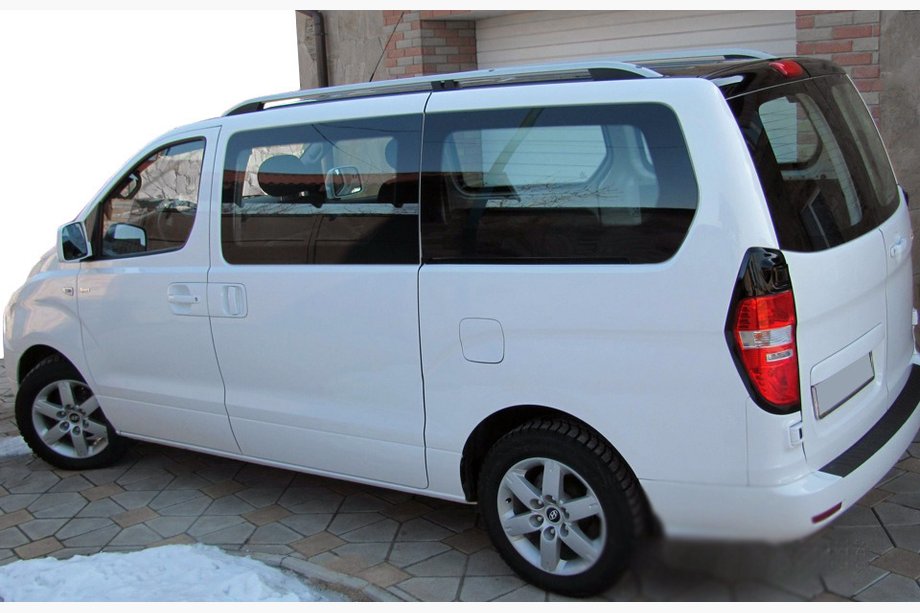 Hyundai H300, H1, Starex 2008–2020 Takrails Skyport Image