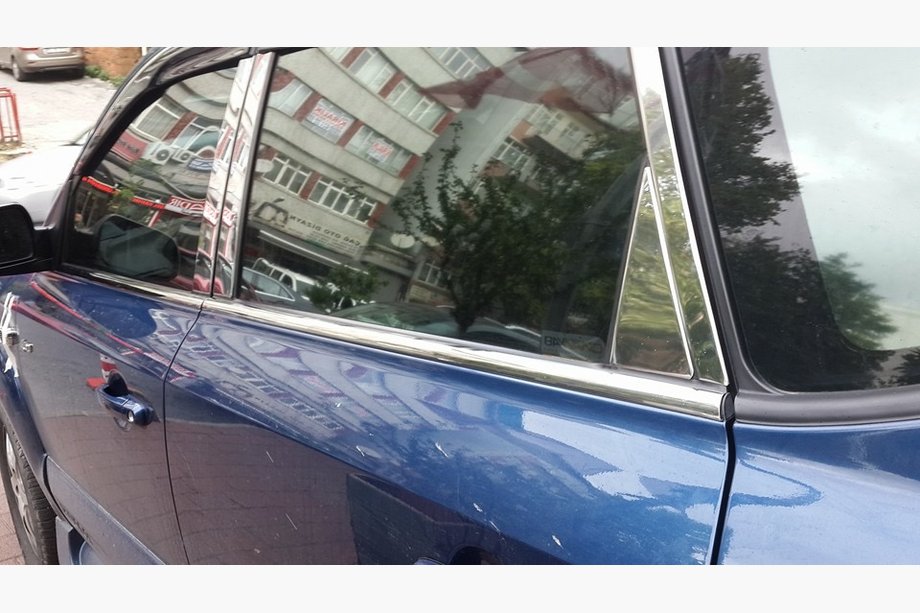 Hyundai Tucson JM 2004– Fönsterlist (4 st, rostfritt stål) Foto 4