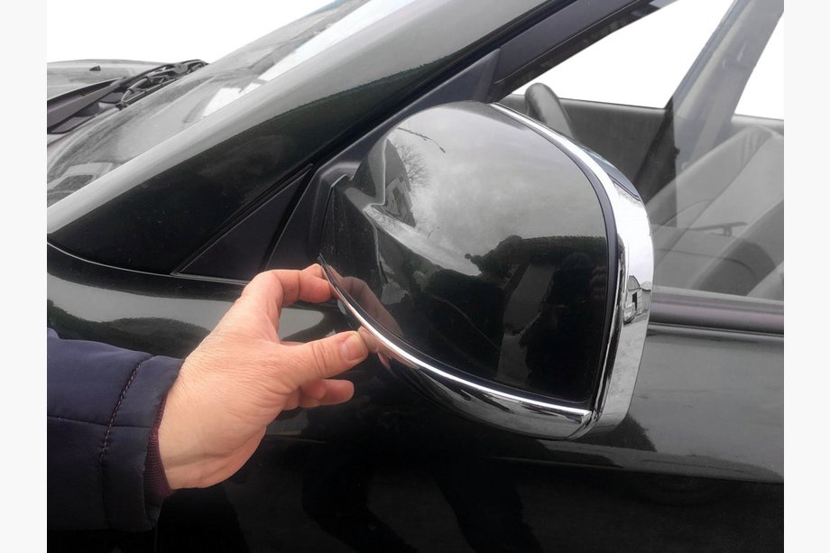 Hyundai Tucson JM 2004– REA!!! Ramar för backspeglar – övre del (plast) Image