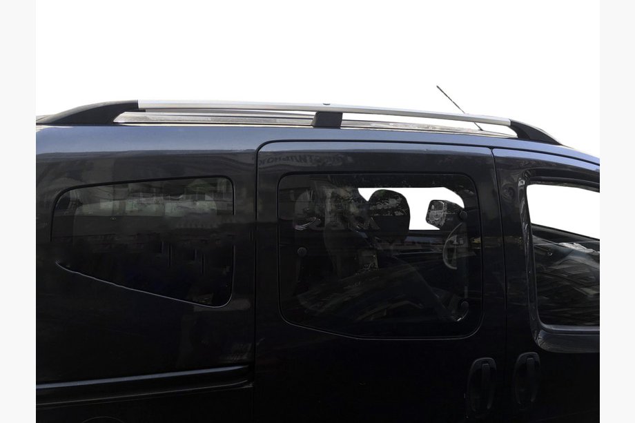 Peugeot Bipper 2008–2017 Kromade takrails Foto 4