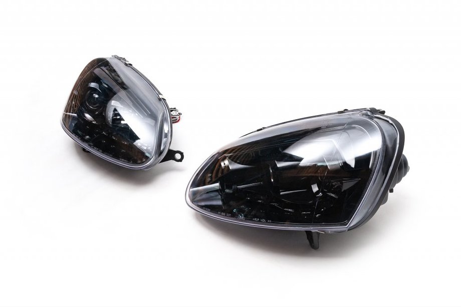 Volkswagen Golf 5 2003–2009 Strålkastare fram med LED-ljus Black (2 st) Image