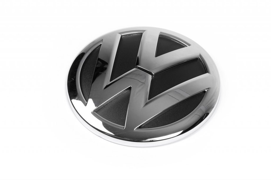 Volkswagen T5 2010–2015 Bakre emblem (OEM-utförande) Image