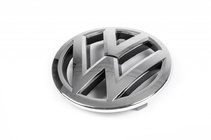 Volkswagen Caddy 2010–2015 Främre emblem 1T0 853 601E foto 1