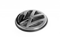 Volkswagen Passat B5 1997–2005 Bakre emblem (1997-2000, i originalutförande) foto 1