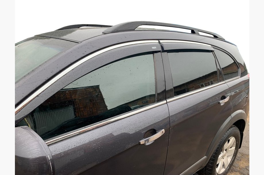 Chevrolet Captiva 2006–2019 Vindavvisare med krom (4 st, CSV029-AC) Image