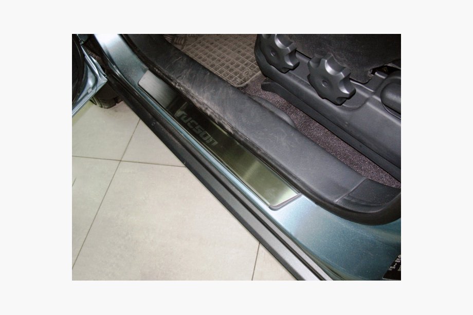 Hyundai Tucson JM 2004– Instegslister Nataniko (4 st, rostfritt stål) Standard – Lohmann monteringstejp, 0,5 mm Image