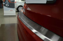 Kia Cerato 3 2013–2018 Bakre stötfångarskydd med kant Nataniko (rostfritt stål) foto 1