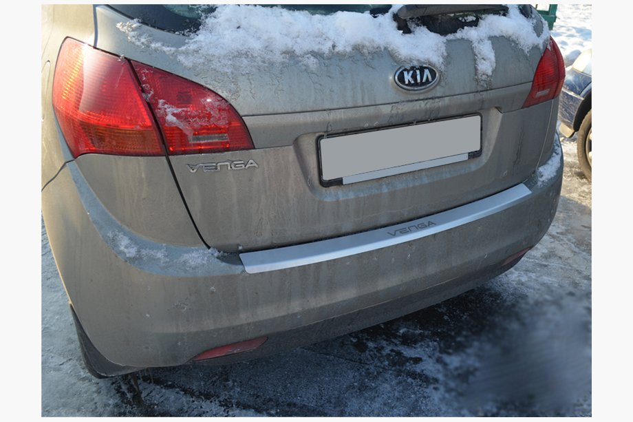 Kia Venga 2010–2019 Bakre stötfångarskydd med bockning Natanika (rostfritt stål) Image