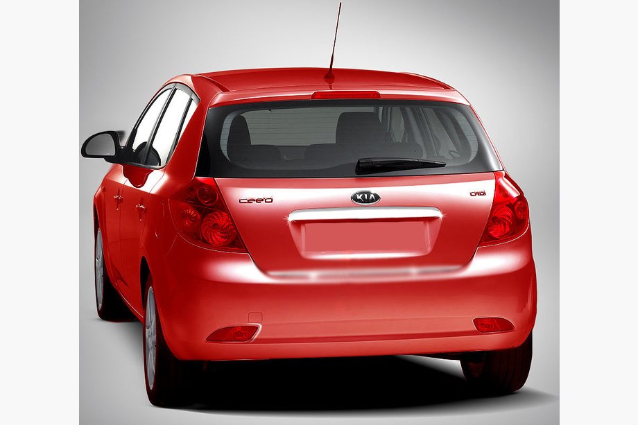 Kia Ceed 2007–2012 List ovanför registreringsskylten (HB, rostfritt stål) Image