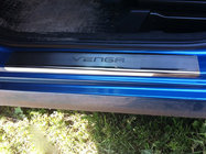 Kia Venga 2010–2019 Natanika Premium instegsskydd (4 st, rostfritt stål) foto 1
