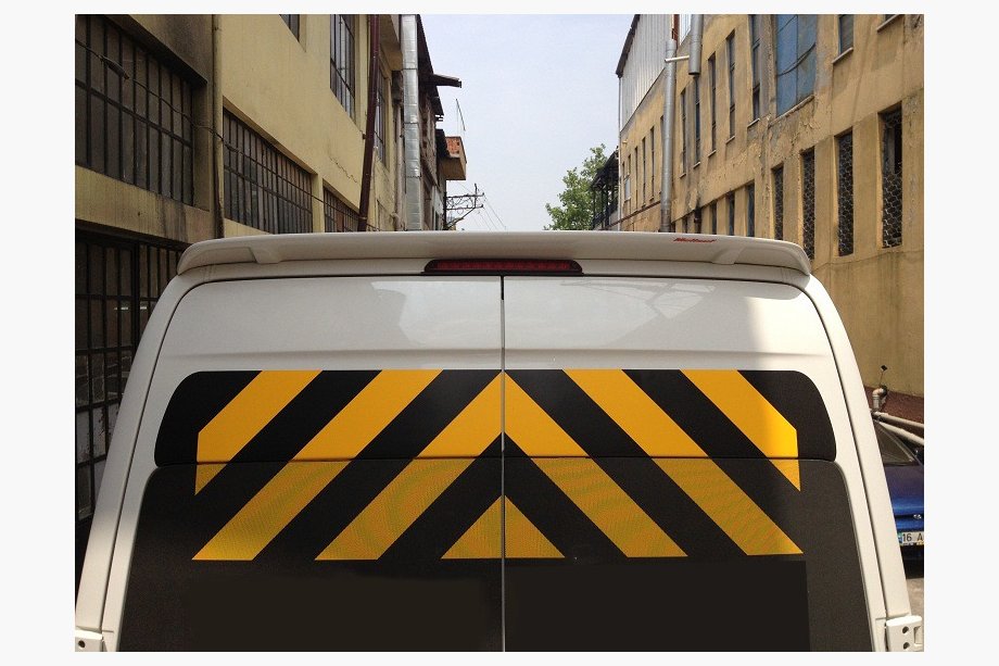 Mercedes Sprinter W901/902/903/904/905 1995–2006 Anatomico spoiler (för lackering) Image