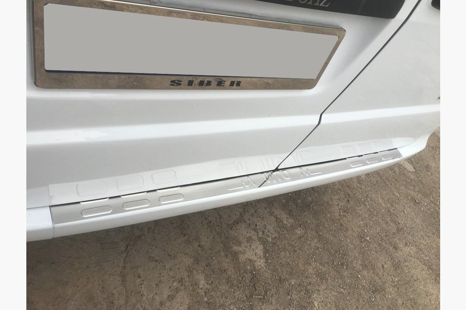 Mercedes Vito W639 2004–2014 Lastskydd till bakre stötfångaren utan bockning (Carmos, rostfritt stål) Image