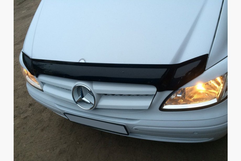 Mercedes Viano 2004–2014 Huvdeflektor (ANV) Image