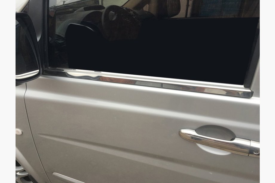 Mercedes Vito W639 2004–2014 Fönsterlister (2 st, rostfritt) Image