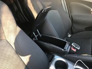 Nissan Juke 2010–2019 Armstöd foto 2