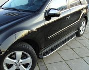 Mercedes GL class X164 2006–2012 Sidosteg BlackLine (2 st, aluminium) foto 1