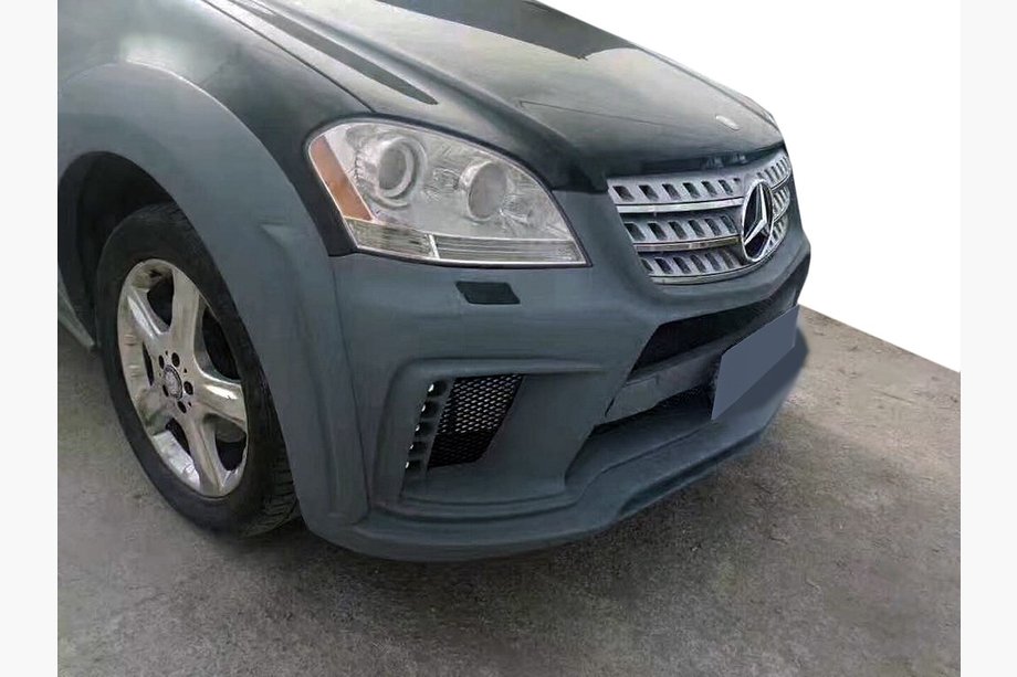 Mercedes ML W164 2005–2011 AMG bodykit (komplett stötfångarkit) Image