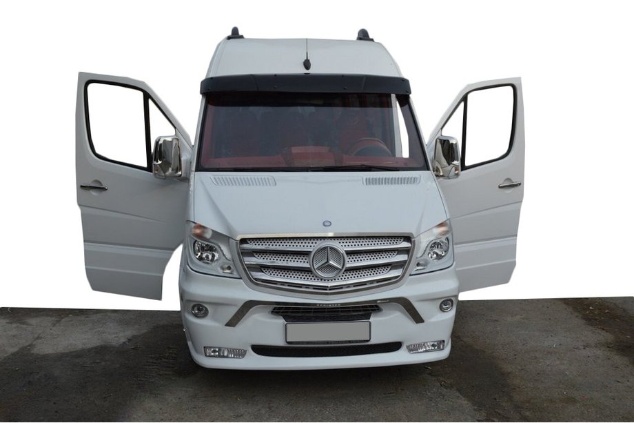Mercedes Sprinter W906 2006–2018 Frontstötfångarläpp ERA (2013↗) Foto 1