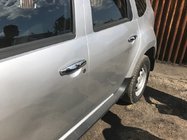 Dacia Duster 2008–2018 Dörrhandtagskåpor (4 st, rostfritt stål) Carmos - turkiskt stål foto 2