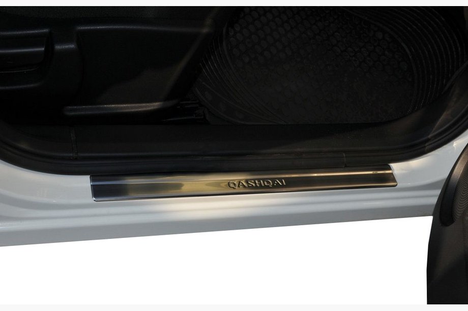 Nissan Qashqai 2010–2014 Instegslister Omsa (4 st, rostfritt stål) Image