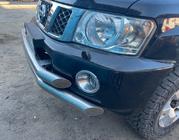Nissan Patrol Y61 1997–2011 Främre stötfångare komplett begagnad (2004-2008) foto 1