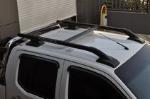 Nissan Navara/NP300 2016– Original takrails (med tvärbalk) foto 1