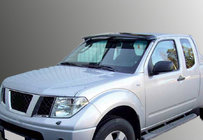 Nissan Pathfinder R51 2005–2014 Solskydd till vindrutan (på ram) foto 1
