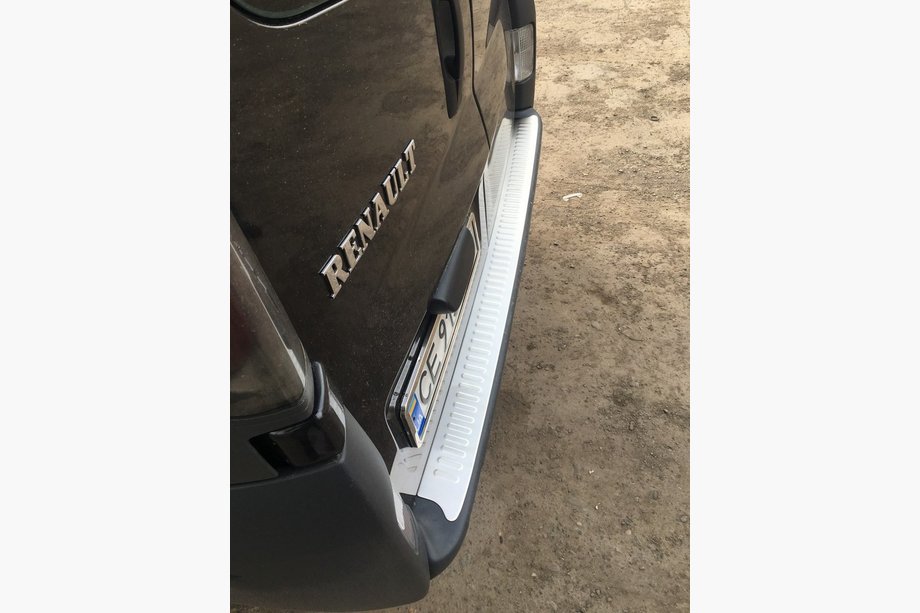 Opel Vivaro 2001–2015 Stötfångarskydd bak, matt (Omsa, rostfritt stål) Foto 2