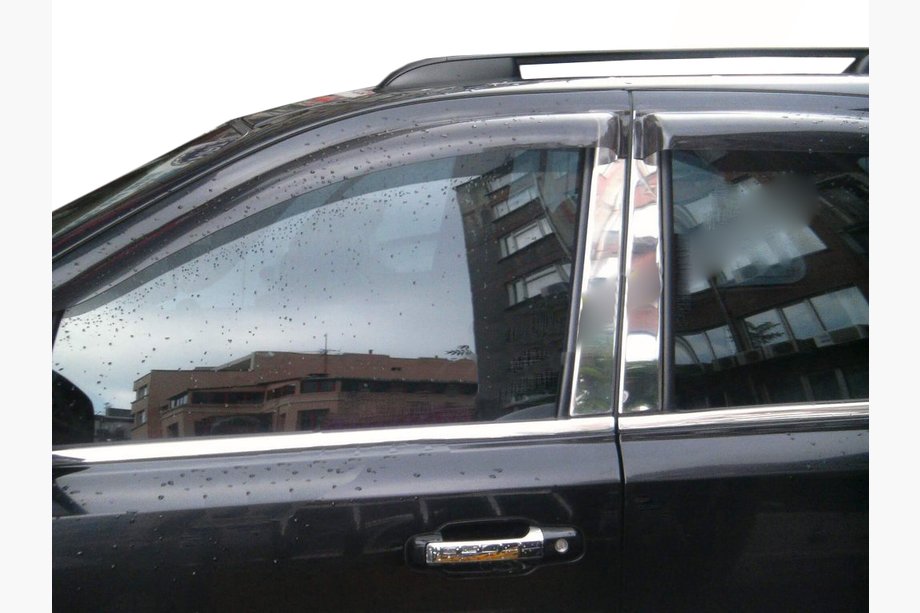 Kia Sorento I BL 2002–2009 Kromskydd för dörrstolpar (6 st, rostfritt stål) Image