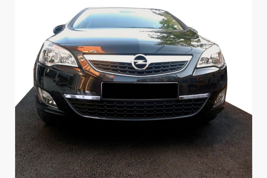 Opel Astra J 2009–2015 Ändlist till främre stötfångare (rostfritt stål) Image